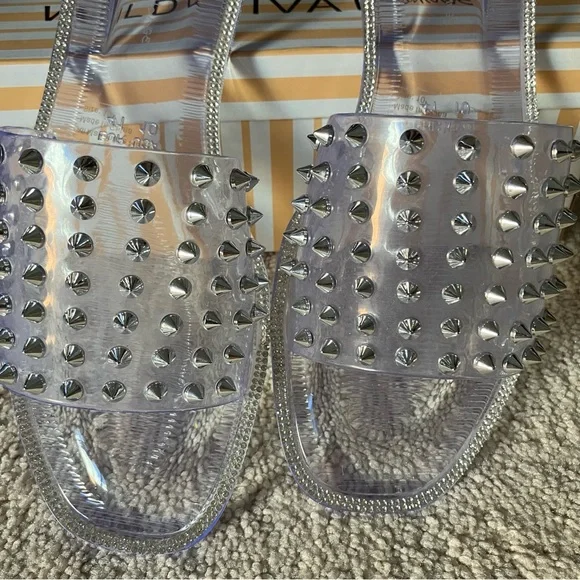 FOREVER 21 WILD DIVA LOUNGE Jacelyn Clear Studded Rhinestone PVC Sandals 10 NIB - Picture 8 of 10
